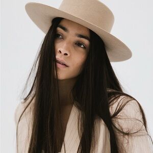 GIGI PIP DAHLIA BOATER HAT